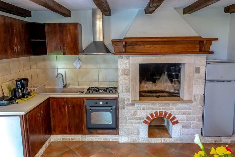 Apartment Katia Pula Zewnętrze zdjęcie